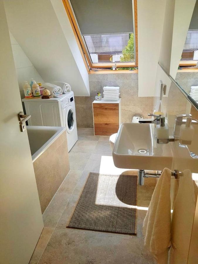 Apartments Bei Playmobil 2,130 M2,24H Self Check-In,Free Parking Zirndorf Exterior photo